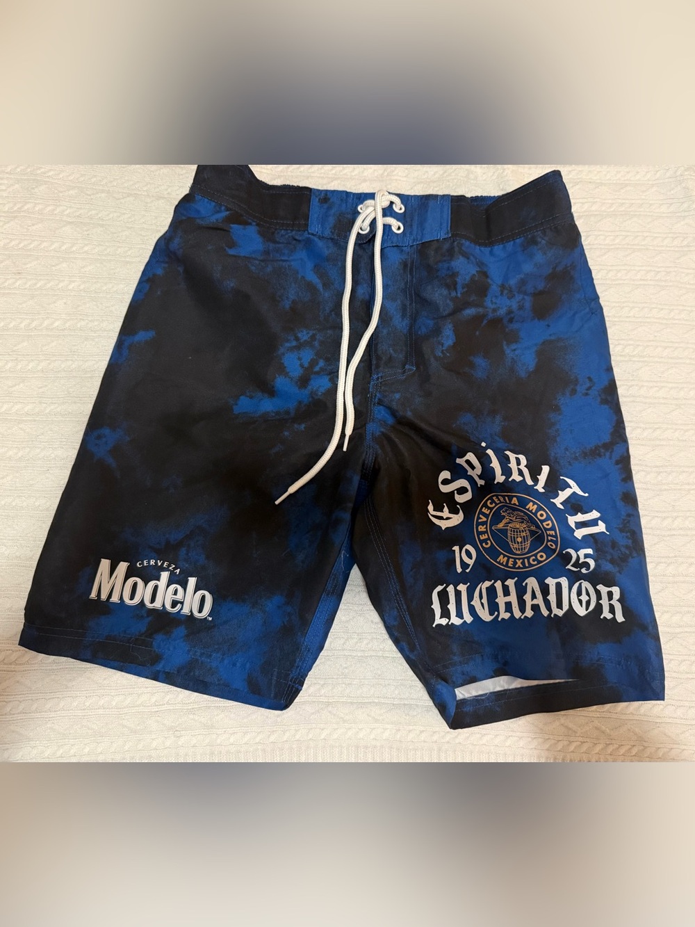 ModelCo Men's Blue and Black Tie-Dye Swim Trunks